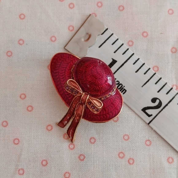 Red Hat Enamel with Red Bow Brooch - Picture 3 of 5